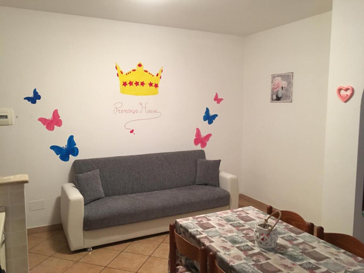 Princess House Ladispoli Extérieur photo